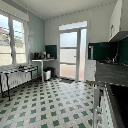 La Mesangere-maison Normande A 150m De La Hermanville-sur-Mer