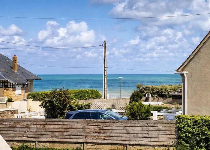 La Mesangere-maison Normande A 150m De La Hermanville-sur-Mer