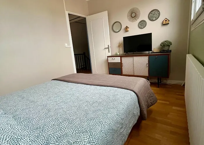 La Mesangere-maison Normande A 150m De La Hermanville-sur-Mer